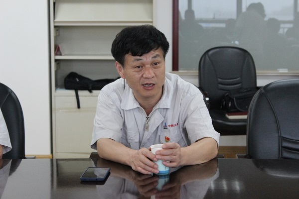 毛海波總經(jīng)理進行業(yè)務交流.jpg